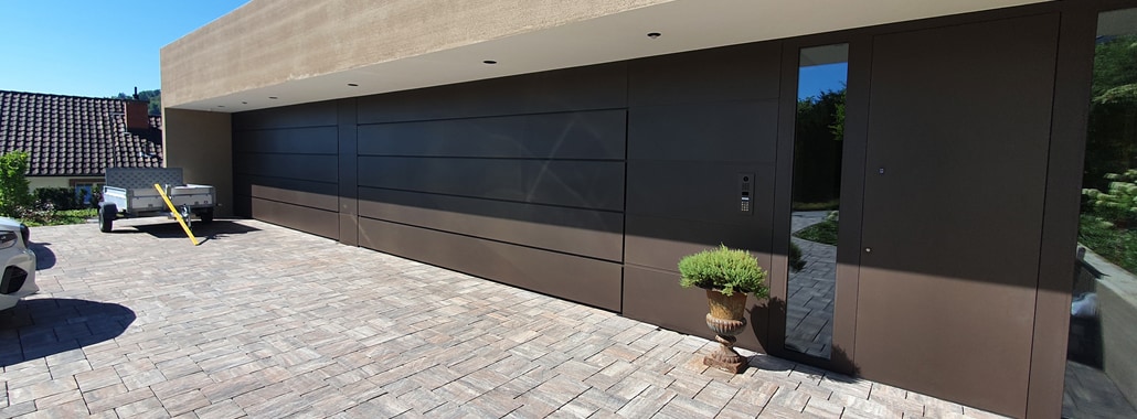 AquaLOCK Door