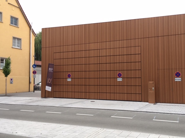AquaLOCK Door