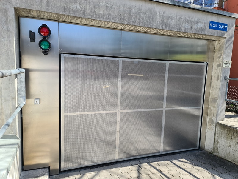 AquaLOCK Door