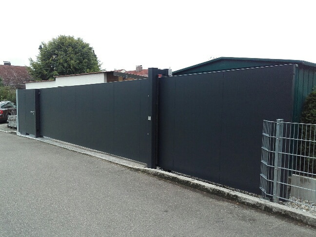 AquaLOCK Door