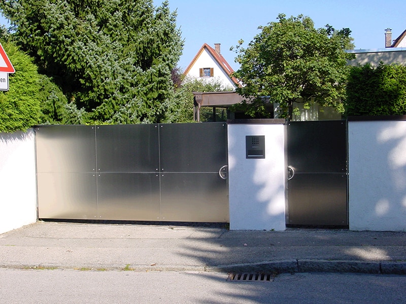 AquaLOCK Door