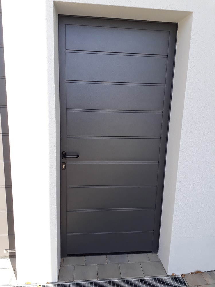 AquaLOCK Door