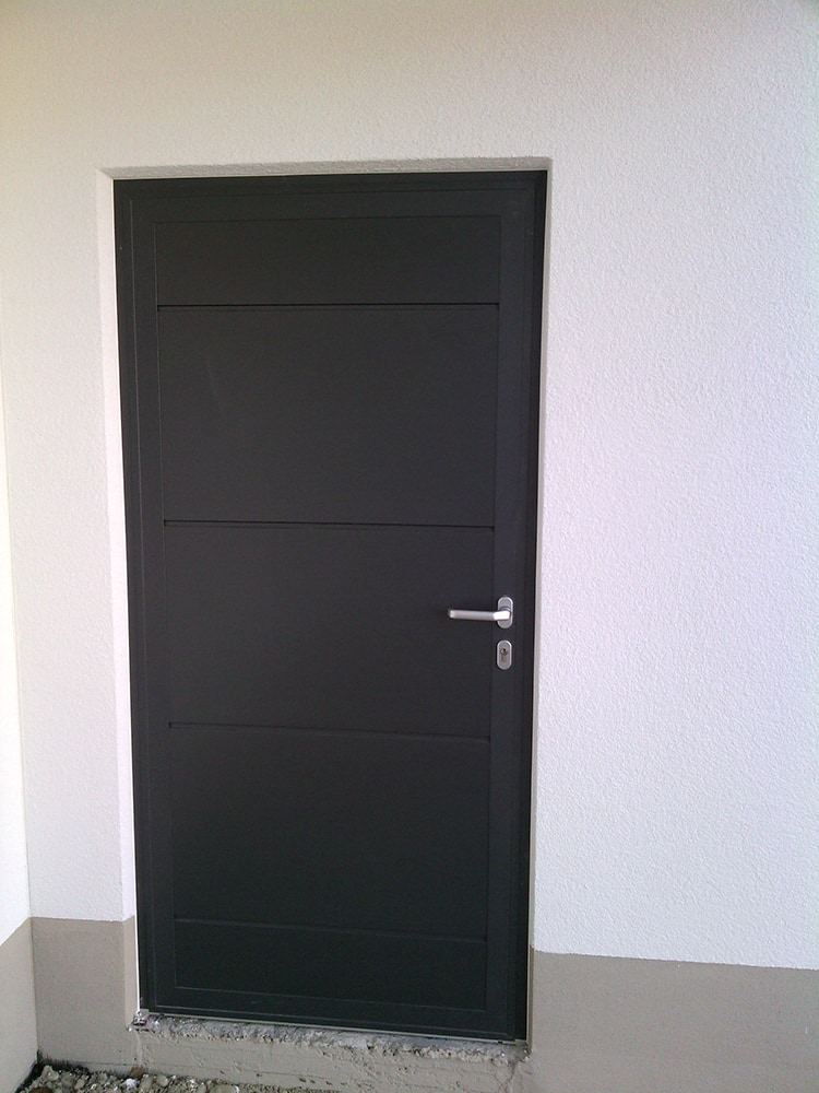 AquaLOCK Door